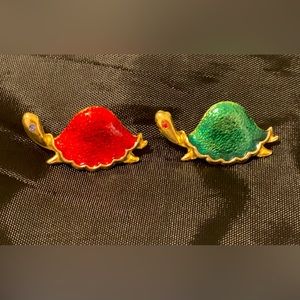 Enamel Turtles Pins Red Green Taiwan Vintage